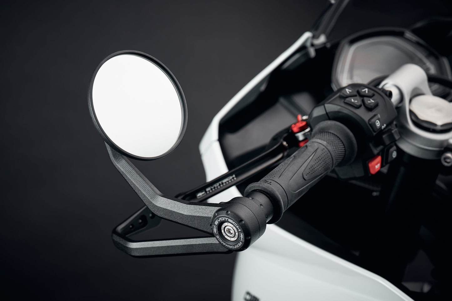 Evotech Bar End Mirrors / Brake and Clutch Protector Kit - Triumph Trident 660 Triple Tribute Edition (2024+)
