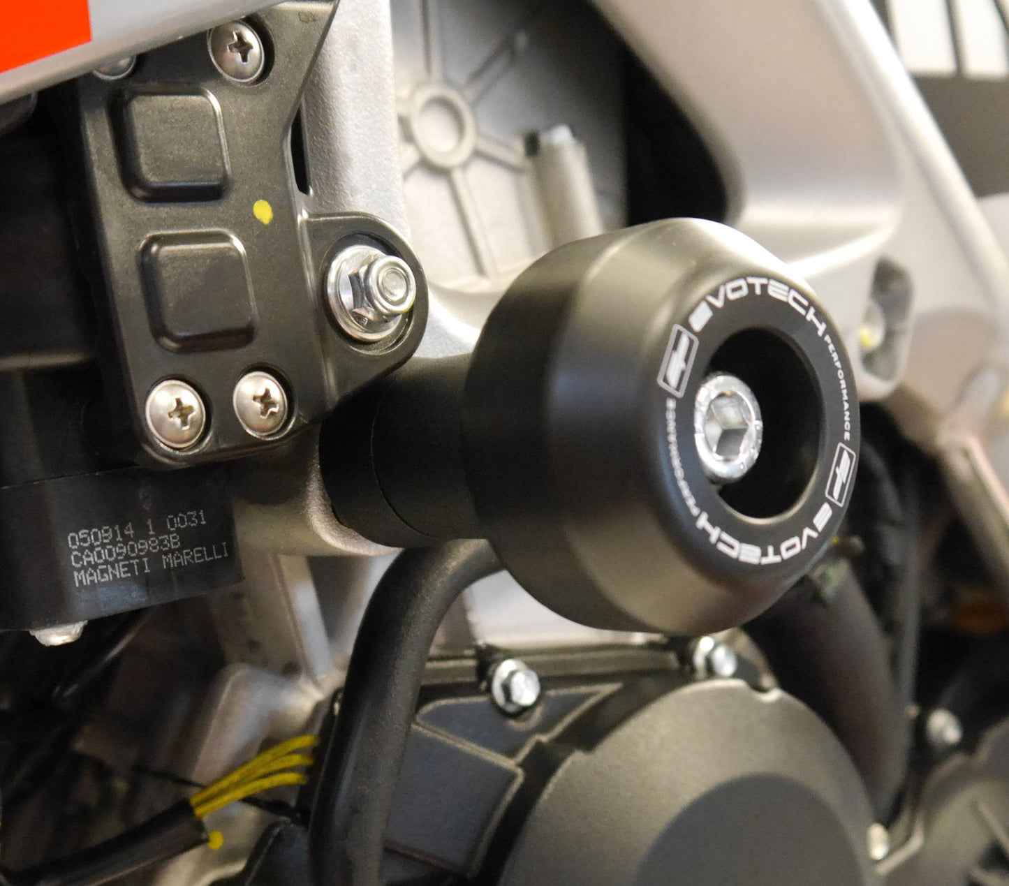 EP Aprilia Tuono V4 1100 Factory Crash Protection Bobbins 2015 - 2016