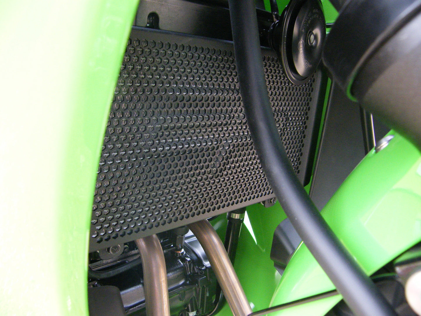 EP Kawasaki ZX250R Ninja Radiator Guard 2008 - 2013
