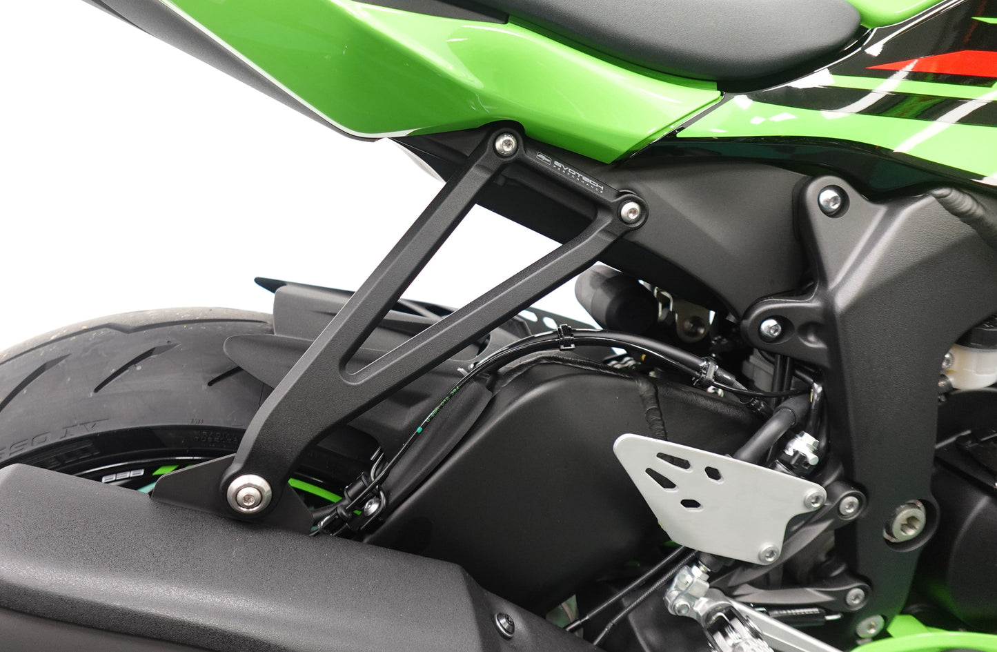 Evotech Kawasaki ZX6R Performance Exhaust Hanger (2019 - 2021)